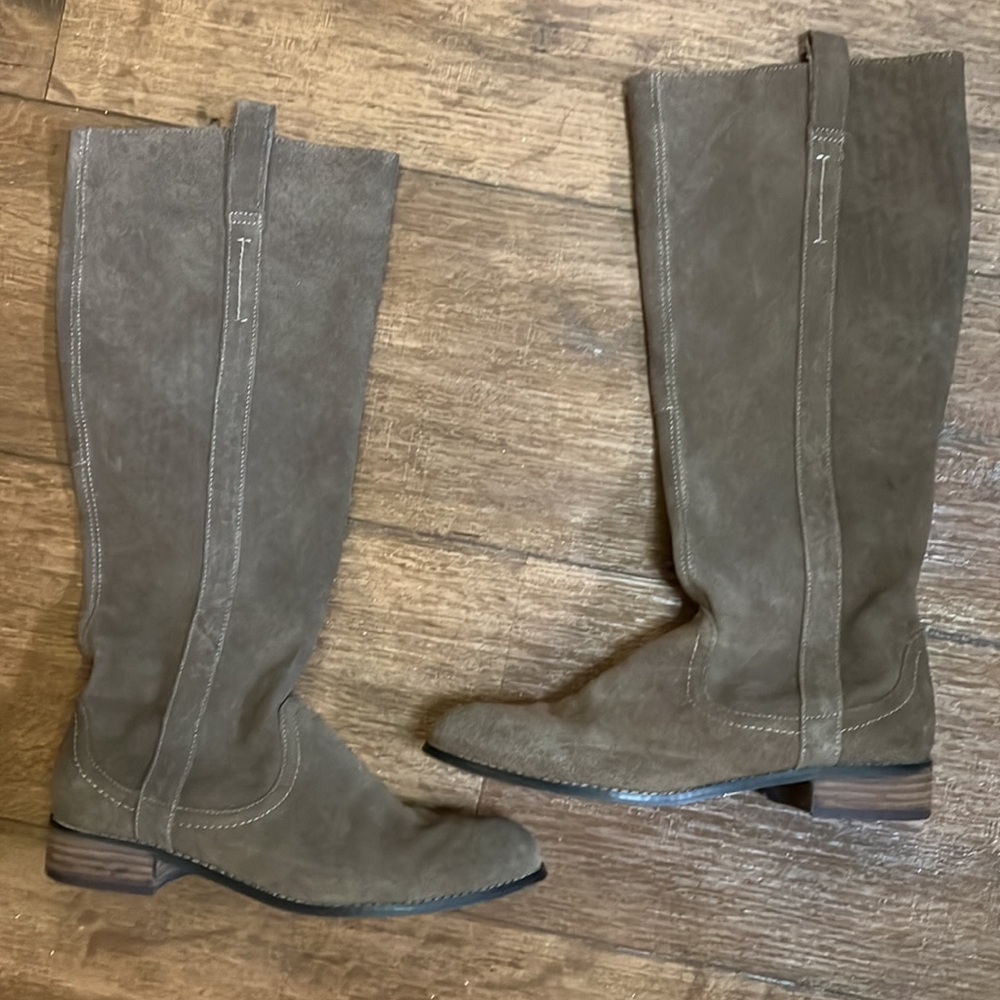 Very Volatile Womens Suede Riding Boots Tan Neutral Brown 8 Taupe